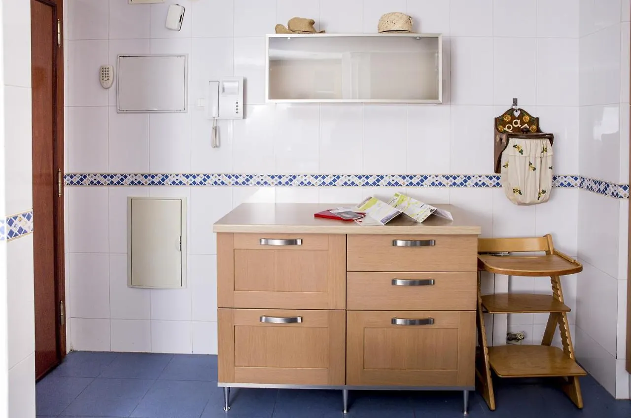 Sea & Wave Palencia Superior Pool Apartment Μάλαγα